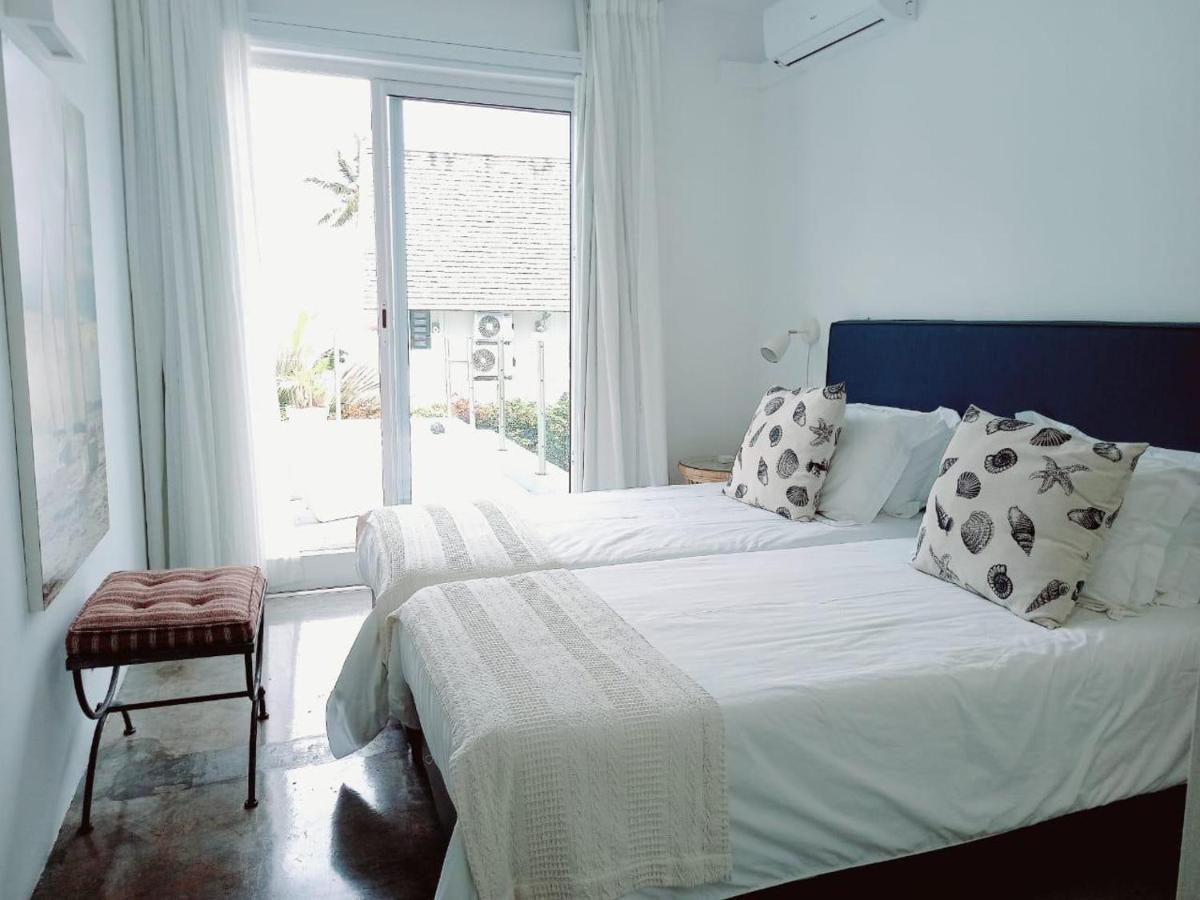 Villa Ximun Roches Noires Luaran gambar